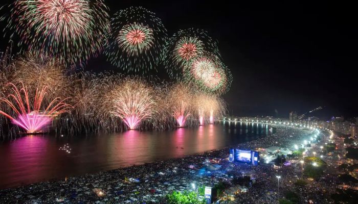  Guinness reconhece o réveillon do Rio como o maior do mundo 